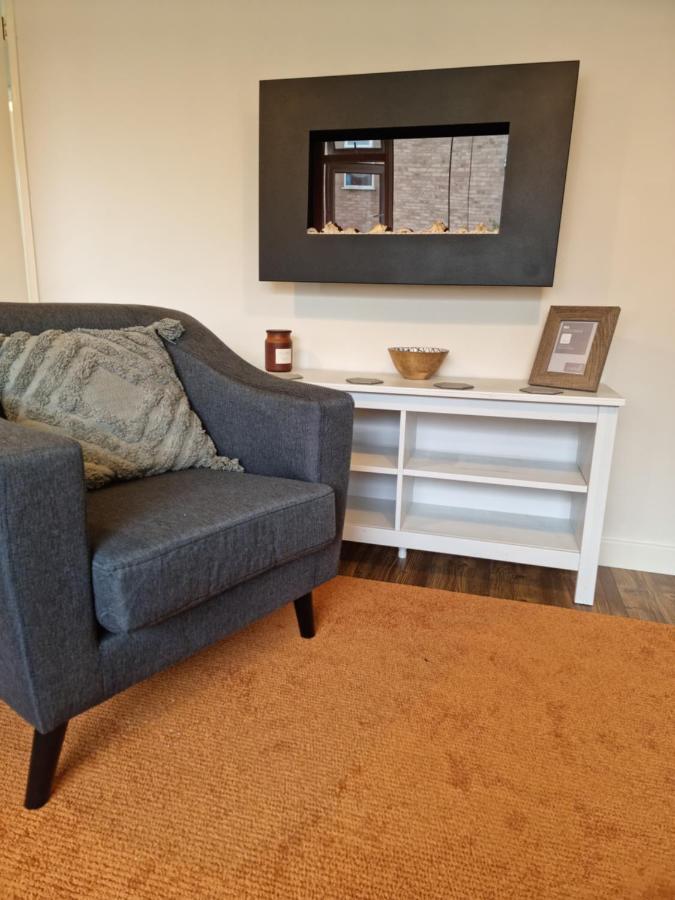 Lovely 2 Bedroom Serviced Apartment With Parking Mansfield Luaran gambar