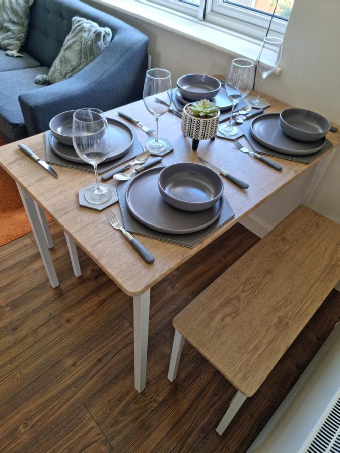 Lovely 2 Bedroom Serviced Apartment With Parking Mansfield Luaran gambar