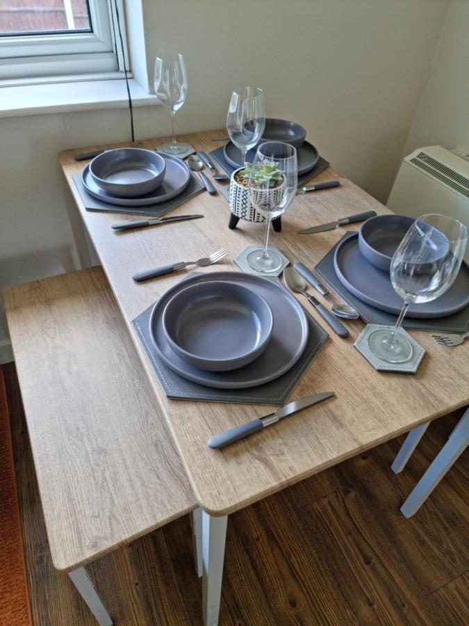 Lovely 2 Bedroom Serviced Apartment With Parking Mansfield Luaran gambar